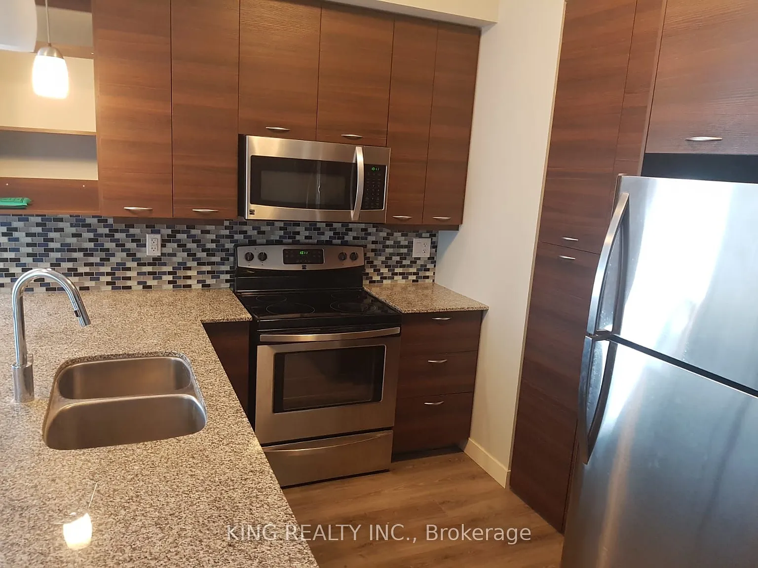 2 bed, $2,750 — Photo 3
