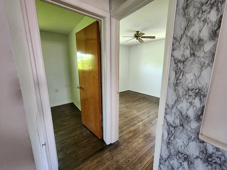 27605 Grant St — Photo 12