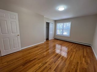 15-38 150th Pl #2, Whitestone, NY 11357