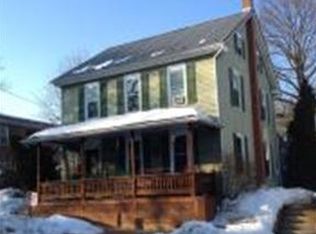 51 E Center St, Lititz, PA 17543