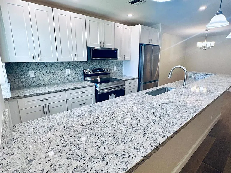 14676 Canalview Dr #C — Photo 4