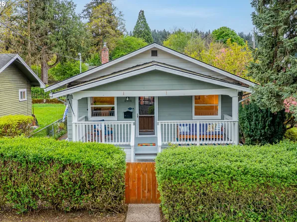 8908 NE Wygant St, Portland, OR 97220