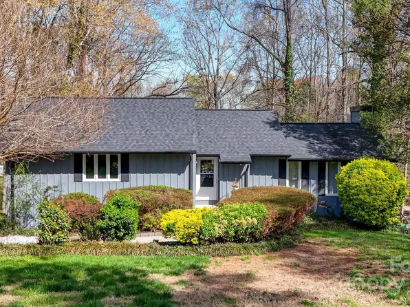 3846 22nd St NE, Hickory, NC 28601