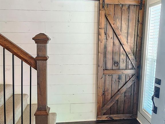 5th image of 114 Bow Range Rd