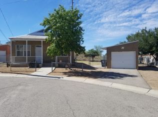 716 Cordero Ave NE, Albuquerque, NM 87102