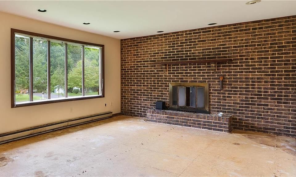 23 Barbara Dr, Alburtis, PA 18011 Zillow