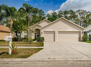 5304 Braddock Dr, Zephyrhills, FL 33541