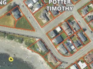 690 A St, Crescent City, CA 95531
