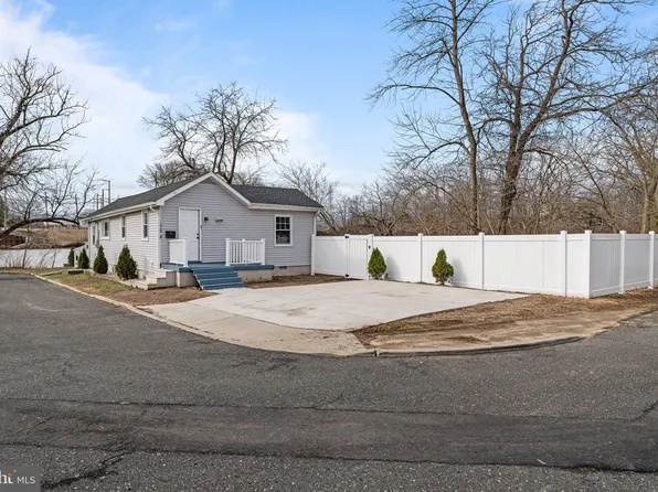 128 Marshall Ave, Mount Ephraim, NJ 08059