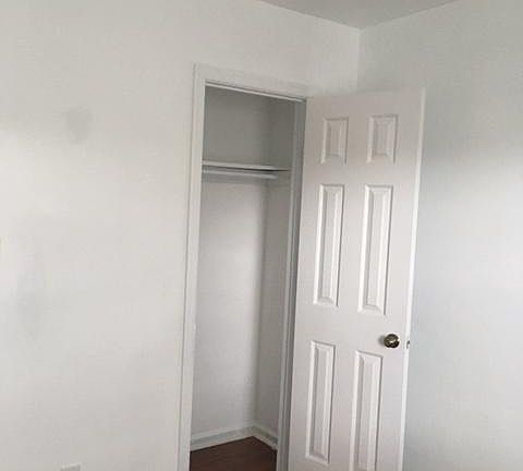 3rd image of 4502 Greyedge Dr