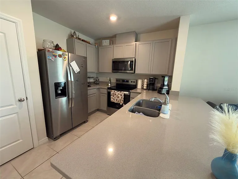 1206 Balsam Dr — Photo 7