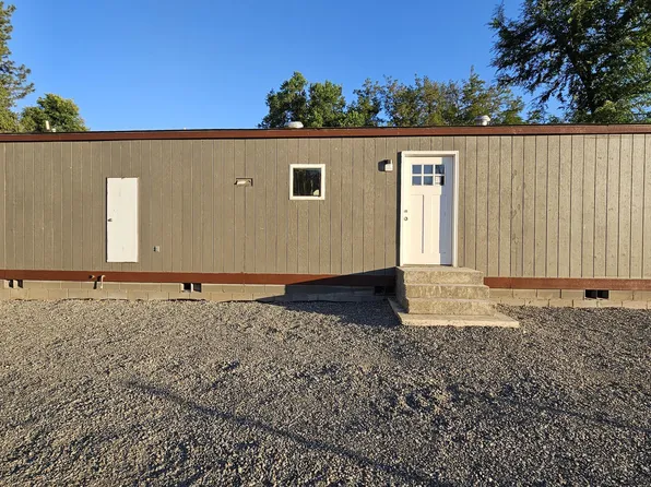 285 Curtis St, White Swan, WA 98952