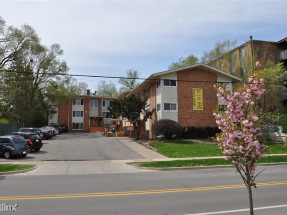715-719 W. Madison St.