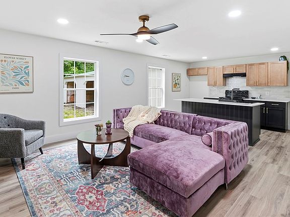5th image of 13225 Dawn View Dr