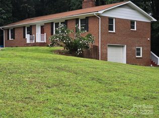 1660 Songwood Rd, Concord, NC 28025