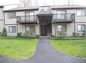 1st image of 130 Columbia Court #G