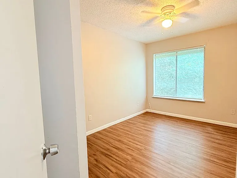 5502 Loving Drive — Photo 19