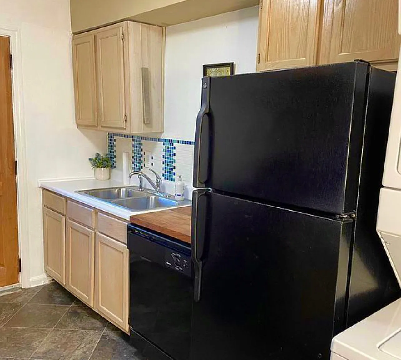 1 bed, 928 sqft, $1,450 — Photo 4