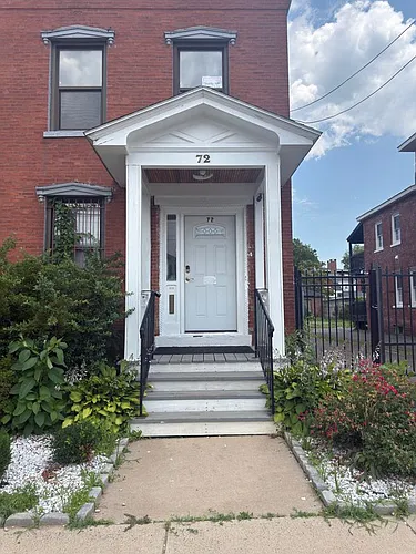 72 Cedar St #2 Photo 1