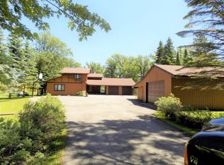 2322 Oak Harbor Dr NW, Baudette, MN 56623