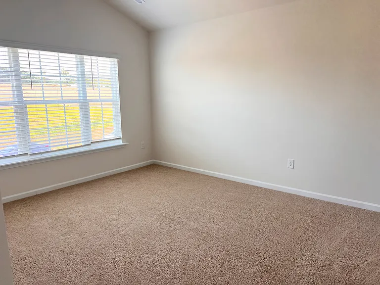 455 David Hill Dr #1 — Photo 5