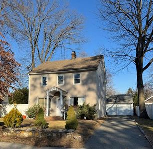 187 Castle Avenue, Westbury, NY, 11590