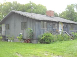2000 Barker St, Tully, NY 13159