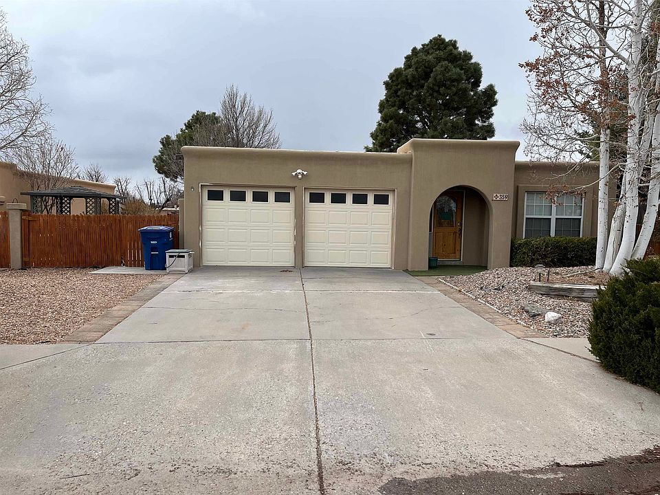 1st image of 359 Connie Ave