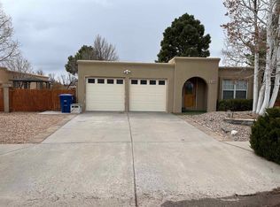 359 Connie Ave, White Rock, NM 87547