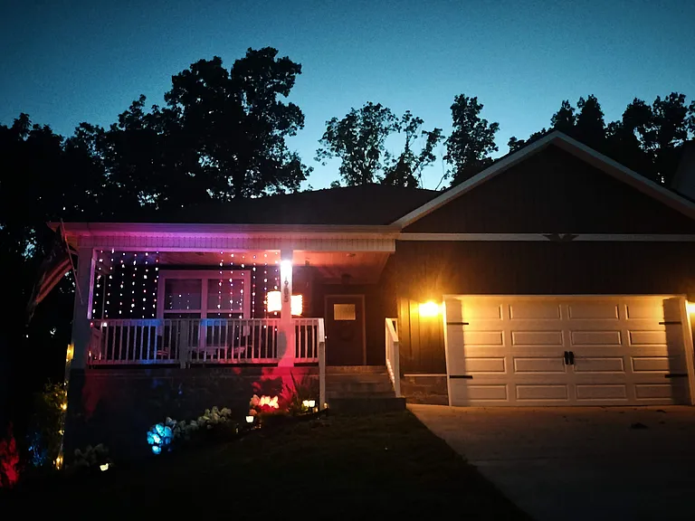 Jackie Lorraine Dr — Photo 2