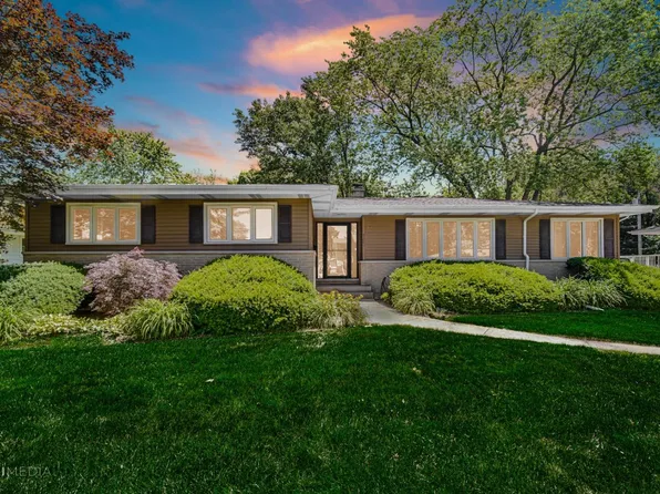 9201 Birch Ave, Munster, IN 46321