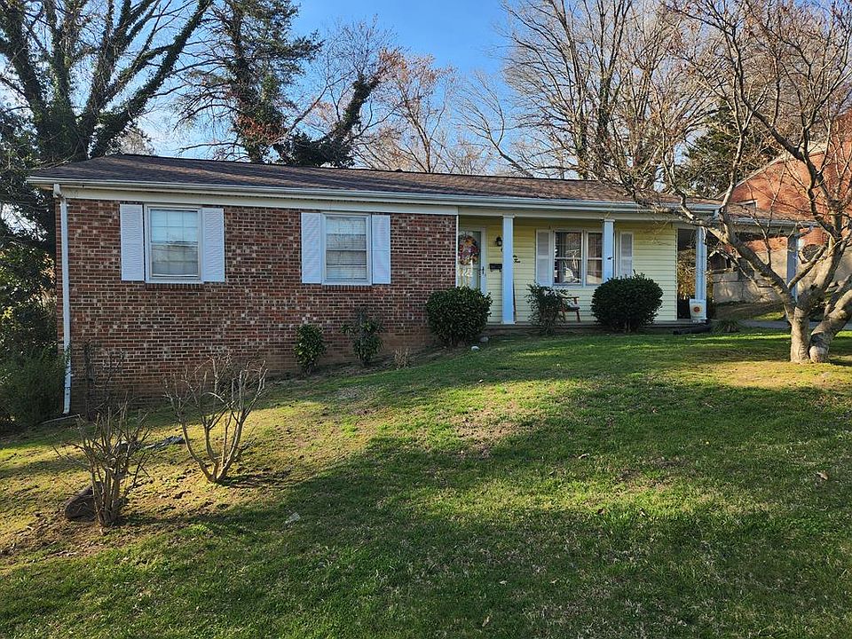 1st image of 172 Westmore Dr
