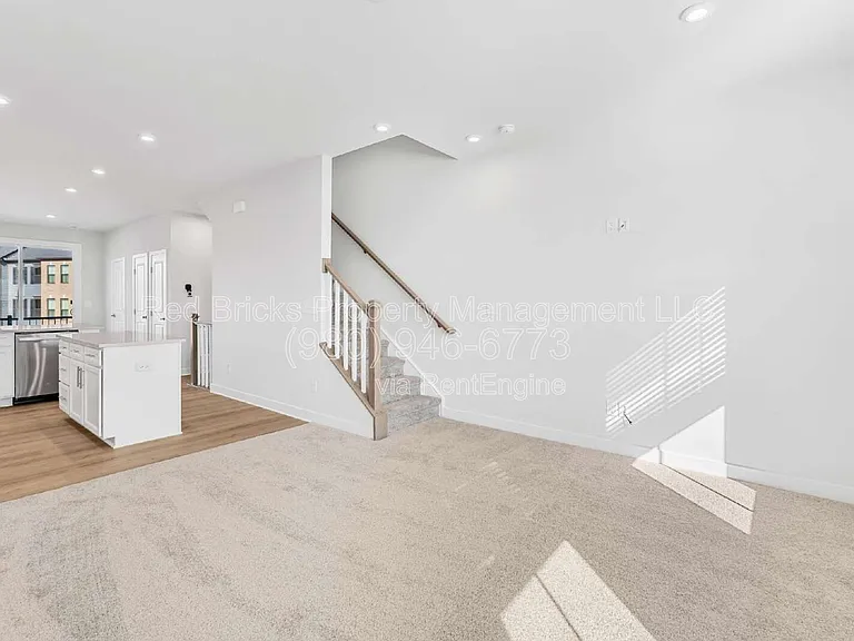 2833 Statesville Ave — Photo 14