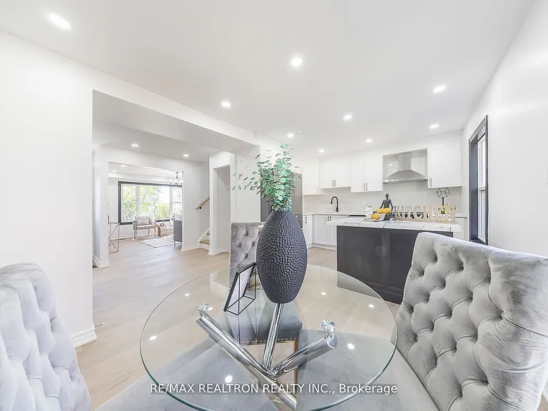 14 Grassmere Ct — Photo 13