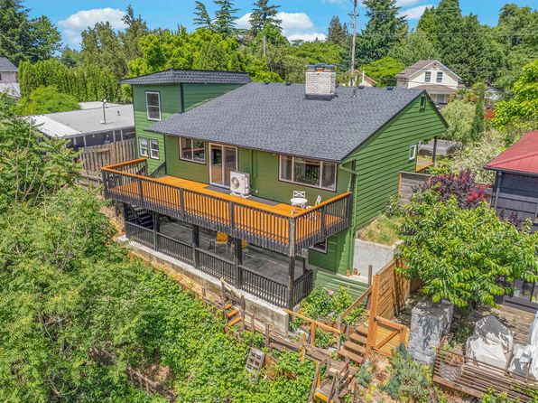 6740 N Willamette Blvd, Portland, OR 97203 home