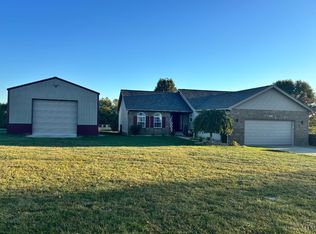 162 Knolls Dr, Wilmington, OH 45177