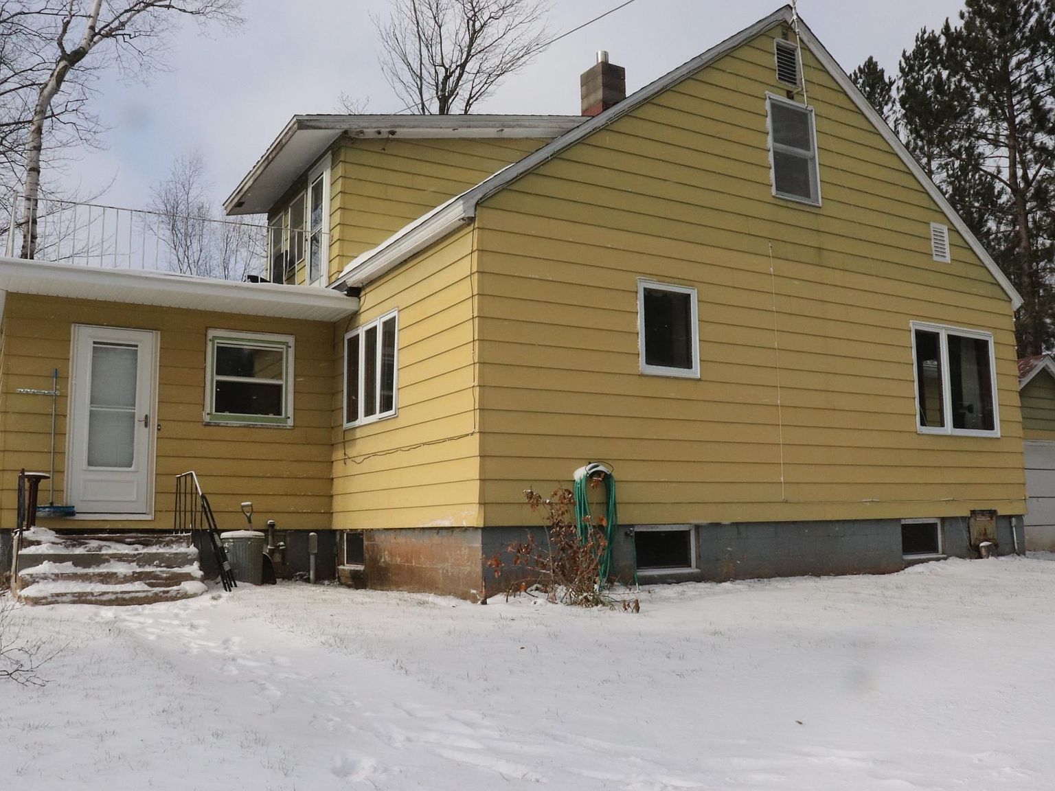 32 E Saint Louis River Rd, Esko, MN 55733 Zillow