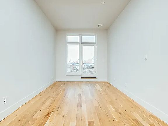 4th image of 785 Dekalb Ave APT 5H