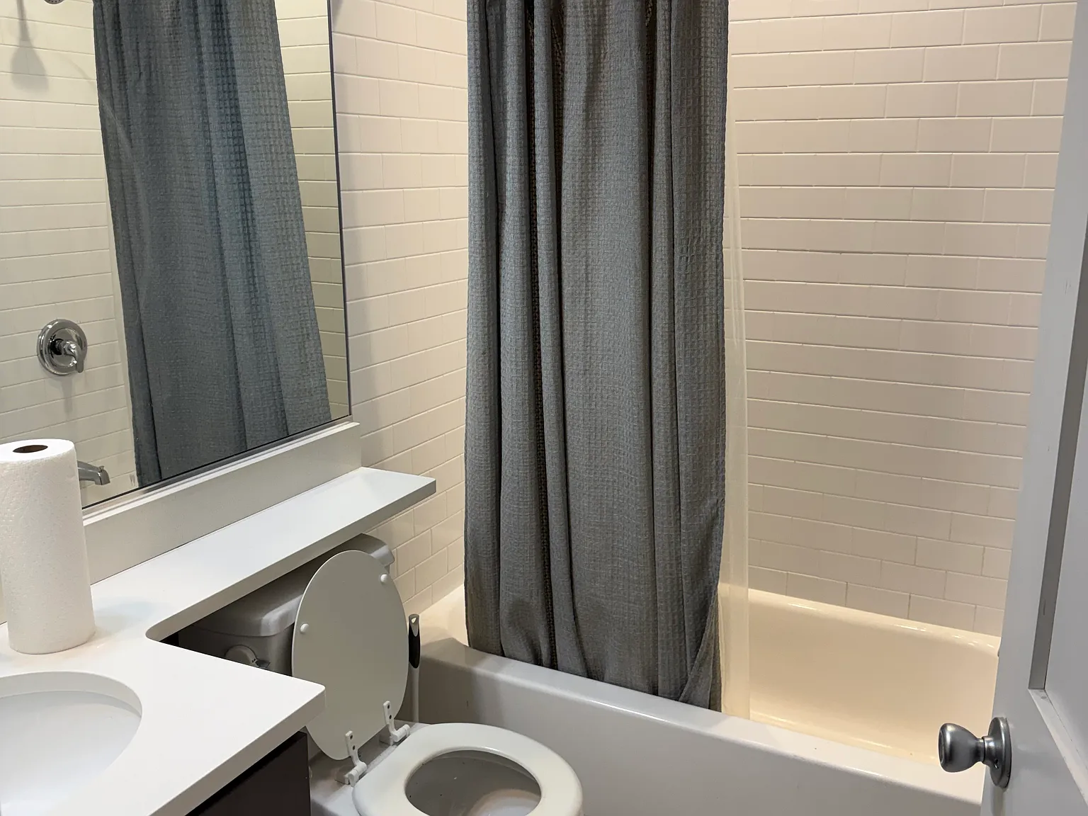 6209 N Winthrop Ave — Photo 4