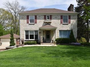 730 S Calhoun Rd, Brookfield, WI 53005