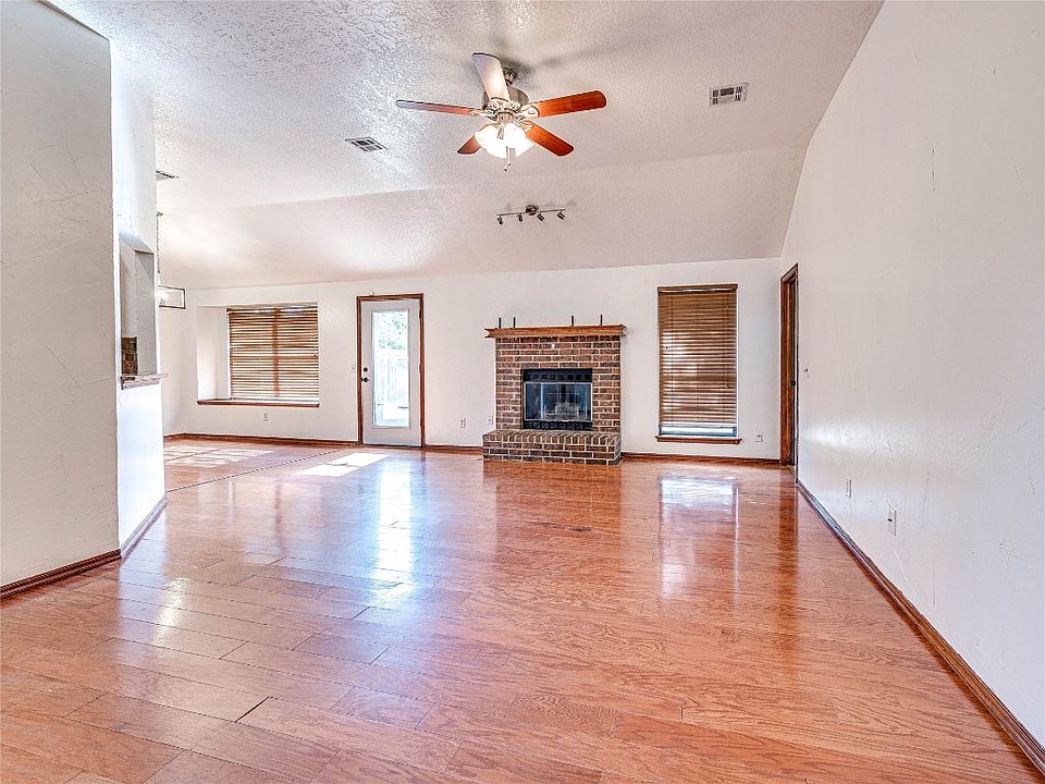 3608 Teresa Dr, Moore, OK 73160 Zillow