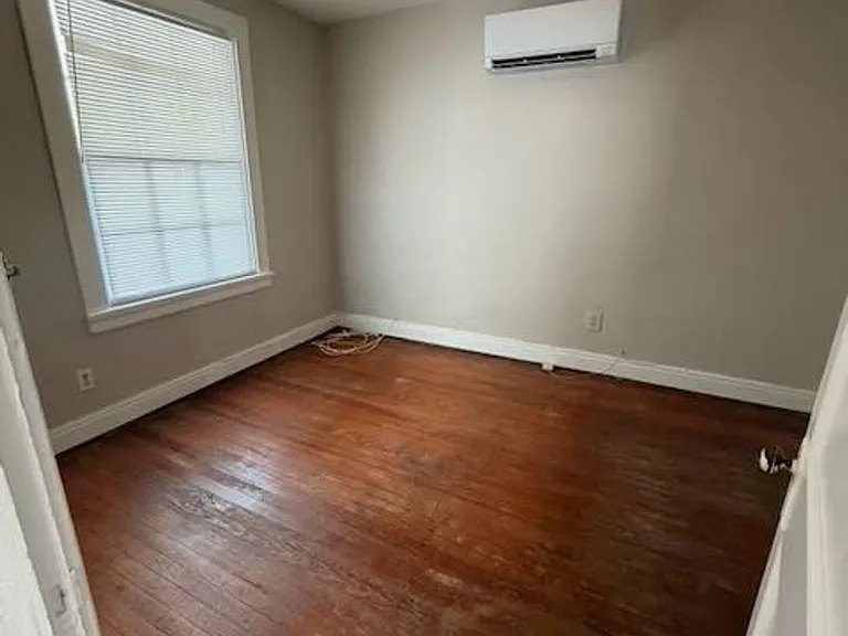 3438 Parkwood Ave — Photo 3