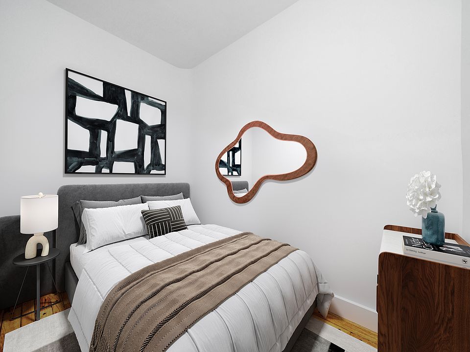 2nd image of 400 W 25th St APT 3F