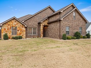 61 N Shore Cir, Waco, TX 76708