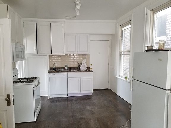 2nd image of 2219 N Seeley Ave APT 3F