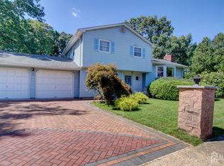 12 W End Ave, Spotswood, NJ 08884