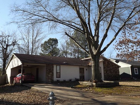 3rd image of 5693 Ballenmoor Dr