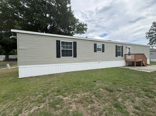 56 1st St #56, Rocky Mount, NC 27804