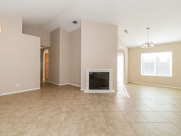 5th image of 23175 Twinflower Ave