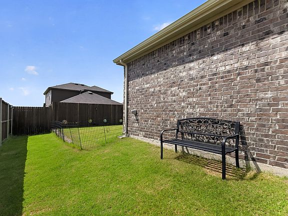 4th image of 4626 Verdin St